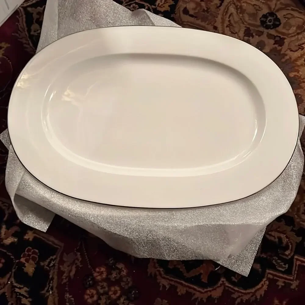 NWT Villeroy & Boch Anmut Platinum Oval Platter Large